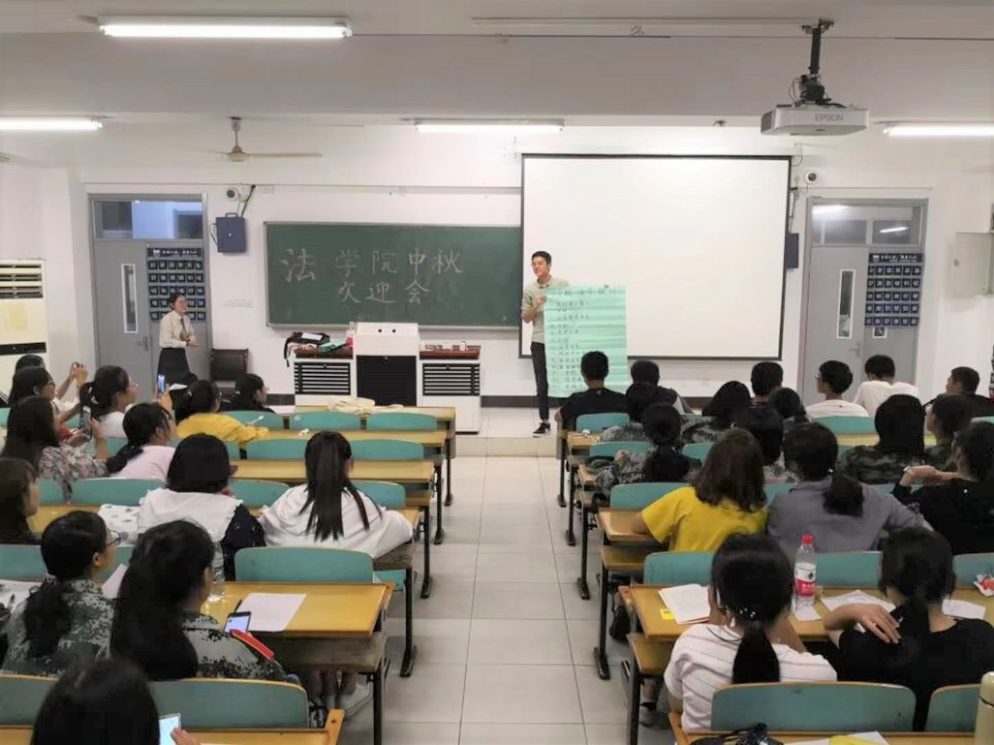 1537872941622474.jpg 1537872941622474.jpg